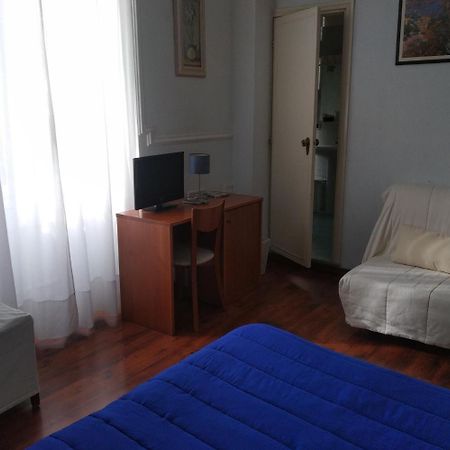 Hotel Lucciola Bordighera Eksteriør billede