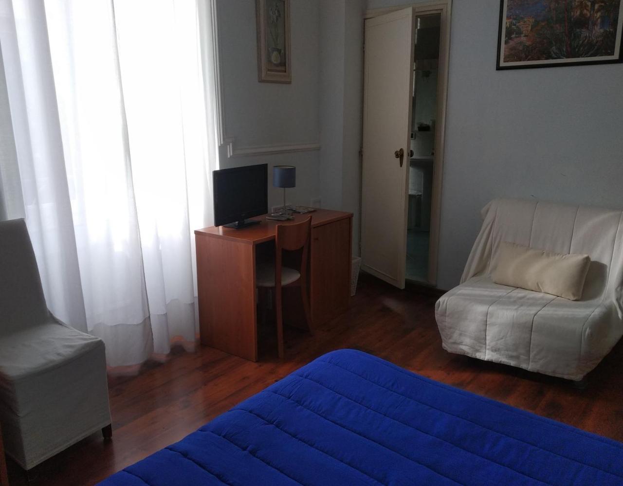 Hotel Lucciola Bordighera Eksteriør billede
