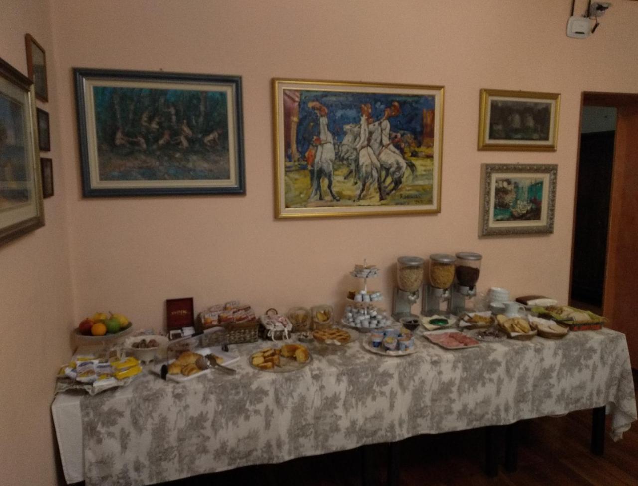 Hotel Lucciola Bordighera Eksteriør billede