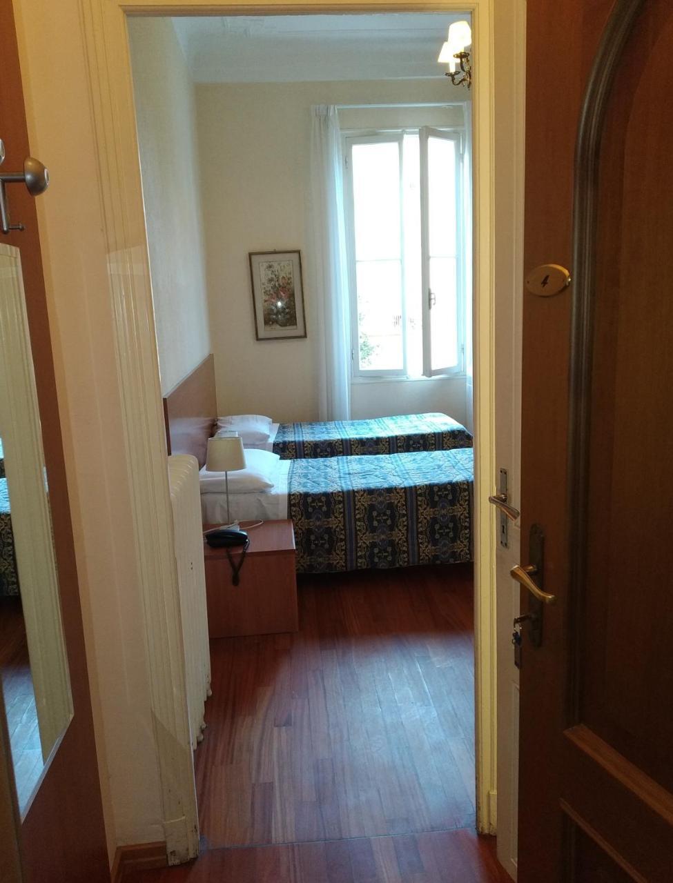 Hotel Lucciola Bordighera Eksteriør billede