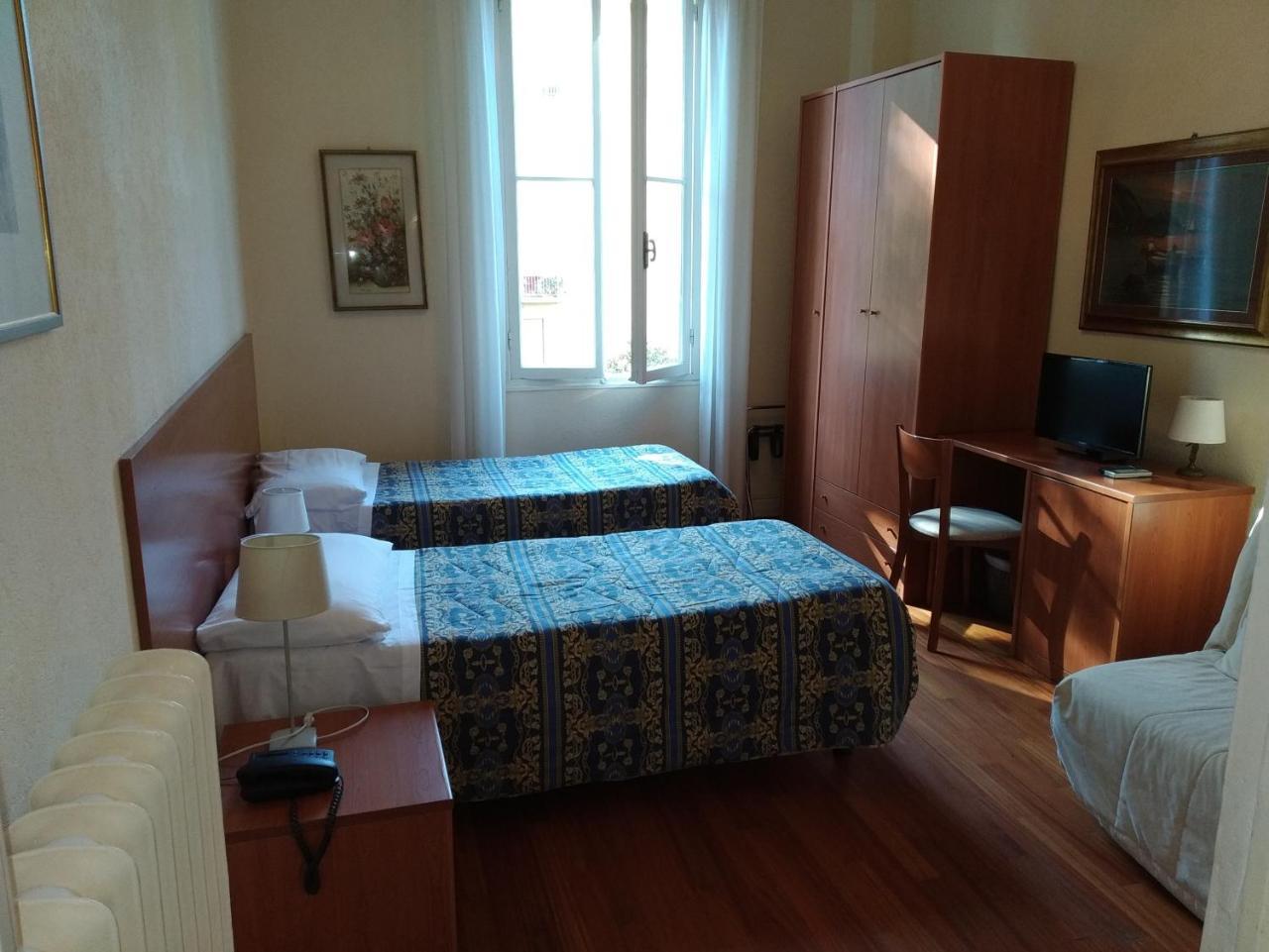 Hotel Lucciola Bordighera Eksteriør billede